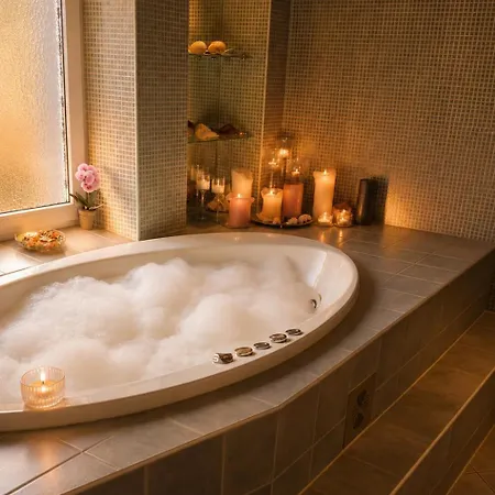 Nordic Retreat-villa With Sauna And Hot Tub Villa